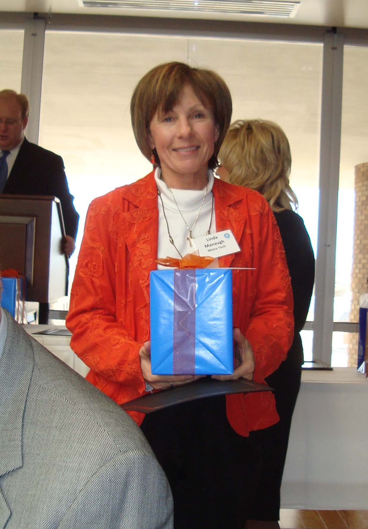 Linda Manaugh.JPG Linda Manaugh.JPG